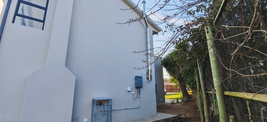 4 Bedroom Property for Sale in Dana Bay Western Cape